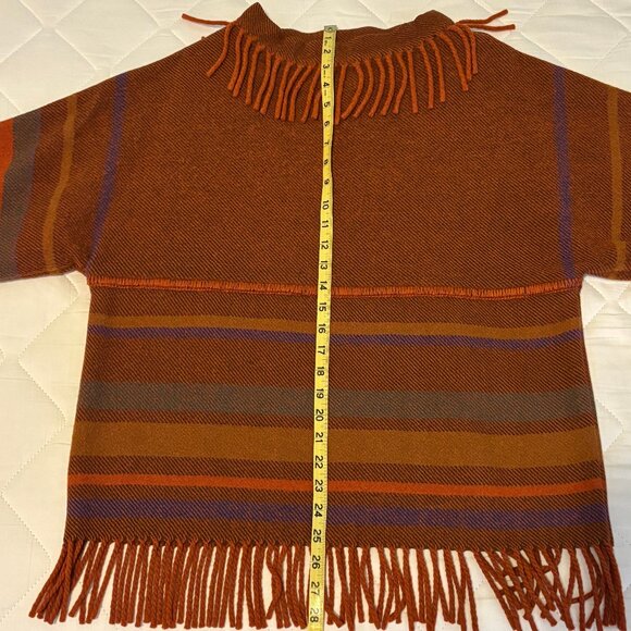Vintage Norwegian Lapp Lander 100% Wool Pullover Fringed Sweater, Euro Size 40 - Picture 4 of 6